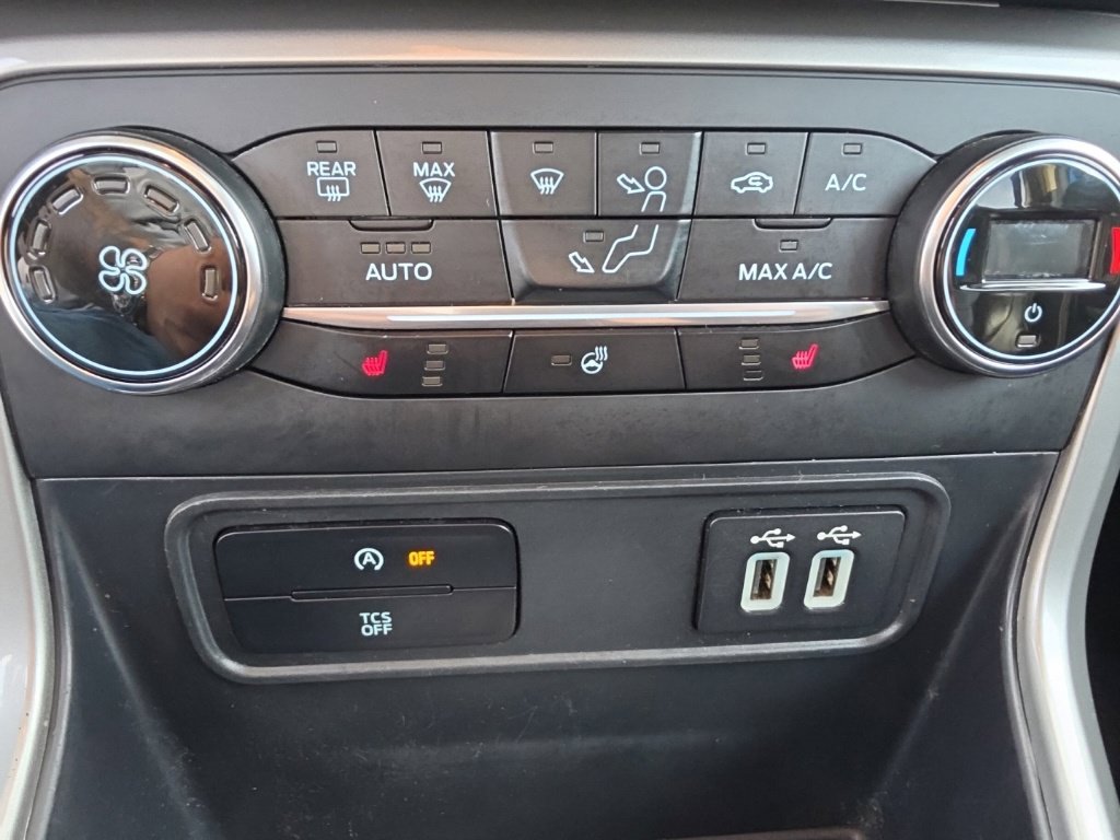 Used 2020 Ford EcoSport Titanium AWD/4WD image 19
