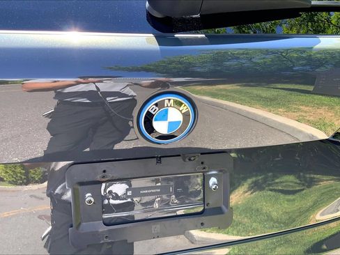 Used 2026 BMW X5 xDrive50e w/ M Sport Package AWD/4WD image 31