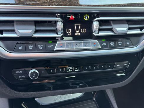 Certified 2023 BMW X3 xDrive30i w/ Premium Package w/ZPA image 18