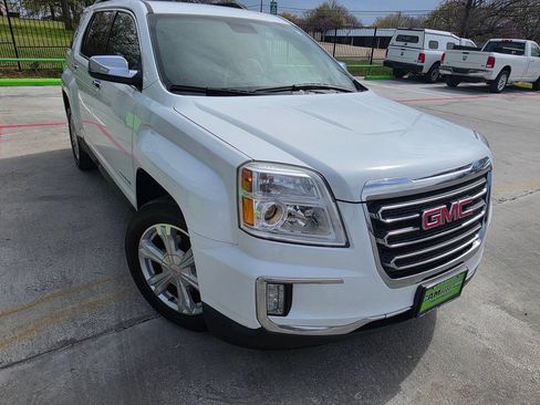 Used 2017 GMC Terrain SLT image 61