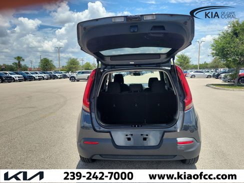 Certified 2021 Kia Soul LX FWD image 30