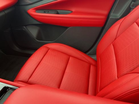 Certified 2025 Chevrolet Blazer EV SS w/ Performance Package image 33