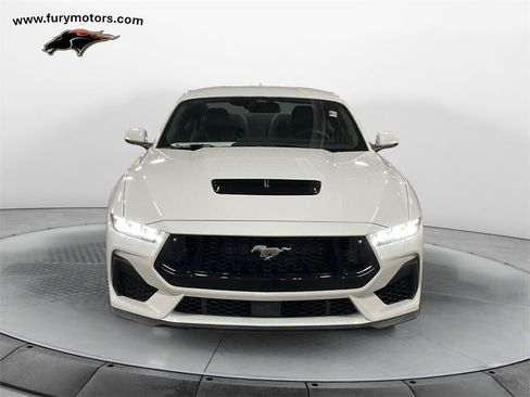 Used 2025 Ford Mustang GT Premium w/ GT Performance Package image 8