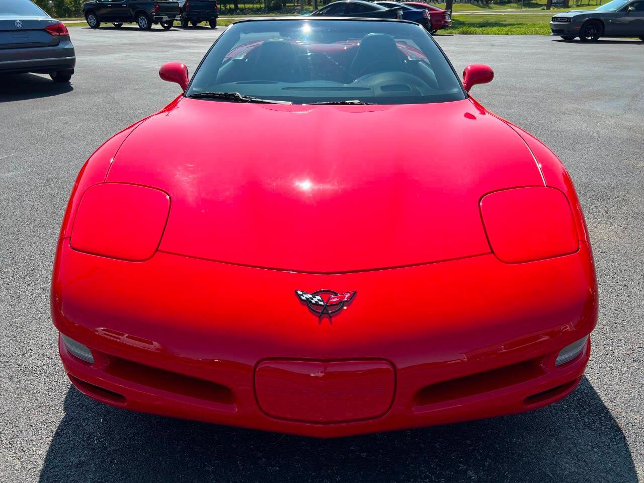 Used 2002 Chevrolet Corvette Coupe w/ Preferred Equipment Group2 RWD image 4