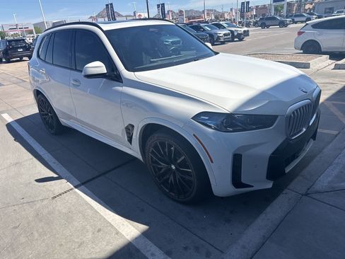 Used 2024 BMW X5 sDrive40i w/ M Sport Package image 18