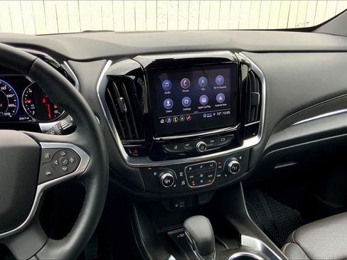 Used 2023 Chevrolet Traverse High Country w/ LPO, Floor Liner Package FWD image 7