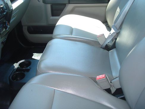 Used 2018 Ford F150 XL w/ Equipment Group 101A Mid AWD/4WD image 23