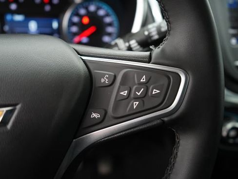 Used 2023 Chevrolet Equinox LT image 20