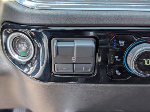 Used 2024 Chevrolet Silverado 1500 High Country w/ High Country Premium Package image 27