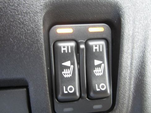 Used 2018 Subaru Impreza 2.0i Premium w/ Eyesight & BSD & Rcta image 21