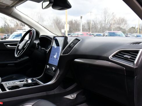 Used 2024 Ford Edge SEL w/ Convenience Package AWD/4WD image 15