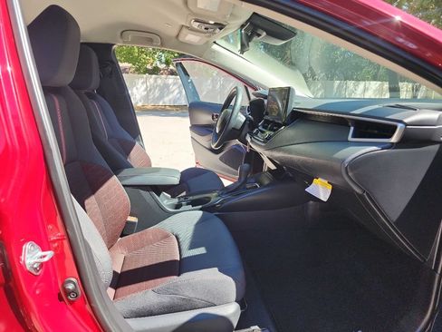 Used 2024 Toyota Corolla LE FWD image 32