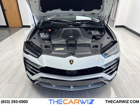 Used 2020 Lamborghini Urus image 53