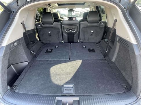 Used 2023 Acura MDX FWD w/ Technology Package image 9