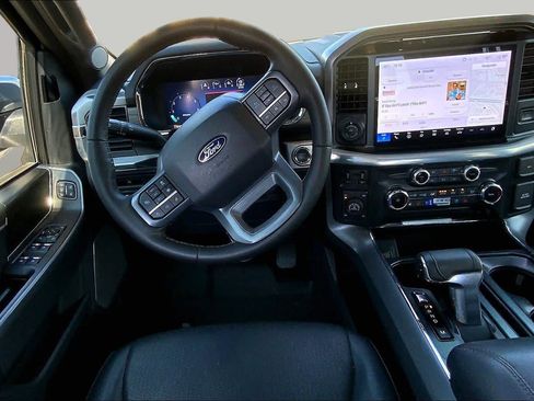 Used 2025 Ford F150 Lariat w/ Equipment Group 501A Mid AWD/4WD image 6