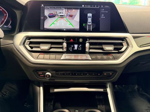 Used 2020 BMW 330i Sedan w/ Premium Package RWD image 39