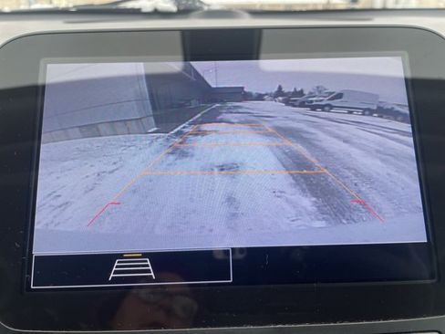 Used 2022 Chevrolet Malibu LT image 24