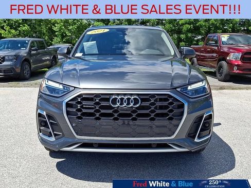 Used 2021 Audi Q5 e Premium Plus w/ Premium Plus Package AWD/4WD image 3