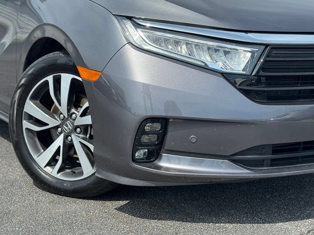Used 2024 Honda Odyssey Touring image 3