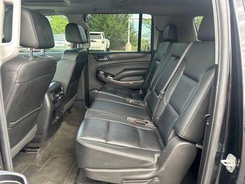 Used 2016 Chevrolet Suburban LT w/ Luxury Package AWD/4WD image 16
