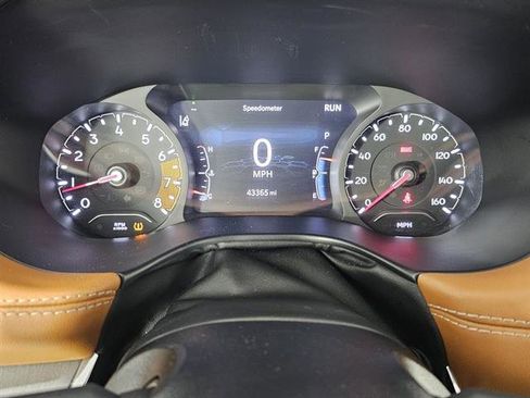 Used 2024 Jeep Compass Limited image 30