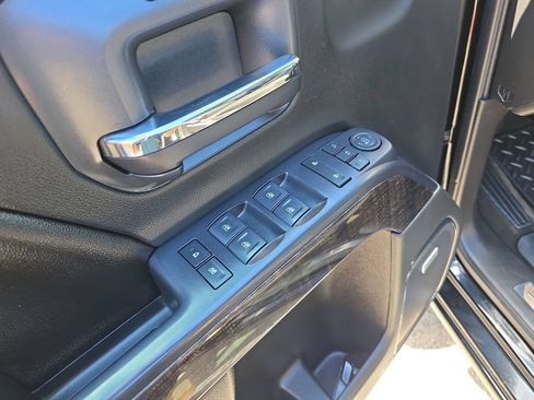 Used 2015 GMC Sierra 2500 Denali w/ Duramax Plus Package AWD/4WD image 14