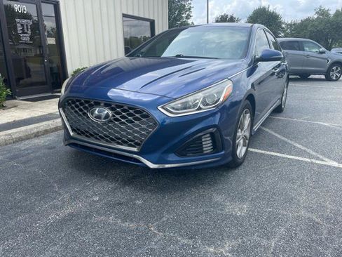 Used 2018 Hyundai Sonata Sport FWD image 2