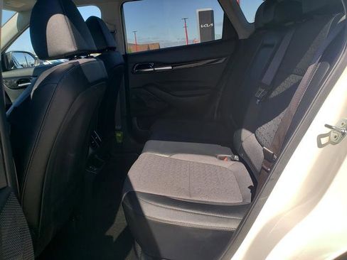 Certified 2024 Kia Seltos S image 13