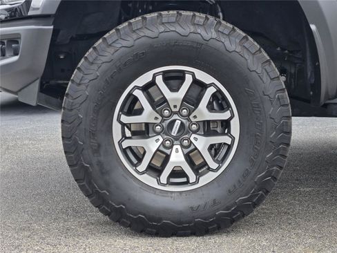 Certified 2022 Ford F150 Raptor w/ Equipment Group 801A High AWD/4WD image 11