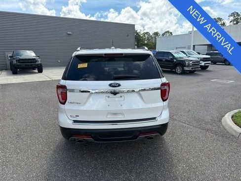 Used 2018 Ford Explorer Limited FWD image 7
