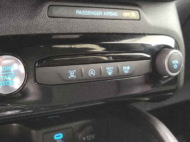 Used 2023 Ford Escape ST-Line w/ Tech Pack #1 AWD/4WD image 29