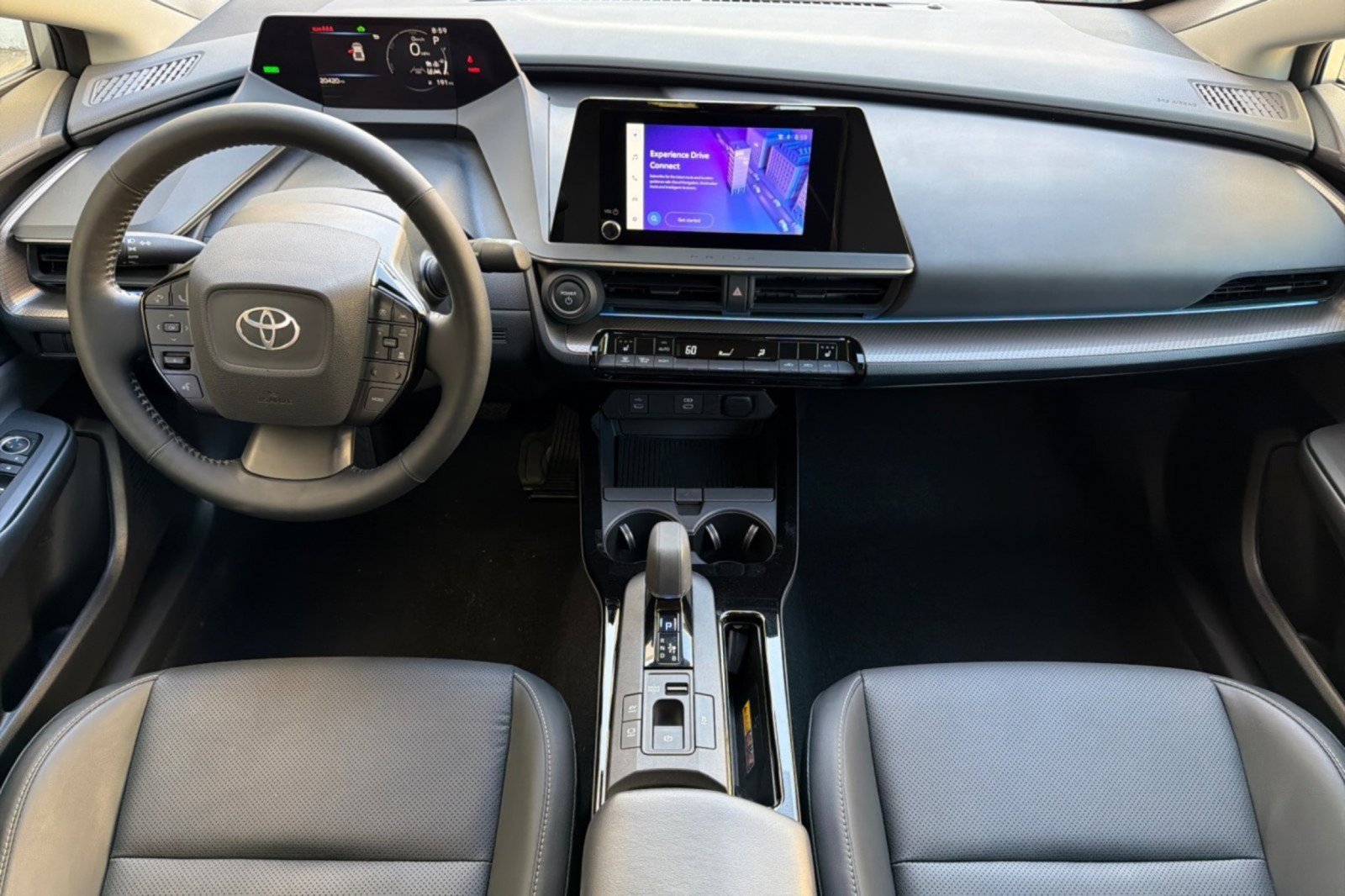 Used 2024 Toyota Prius XLE FWD image 12
