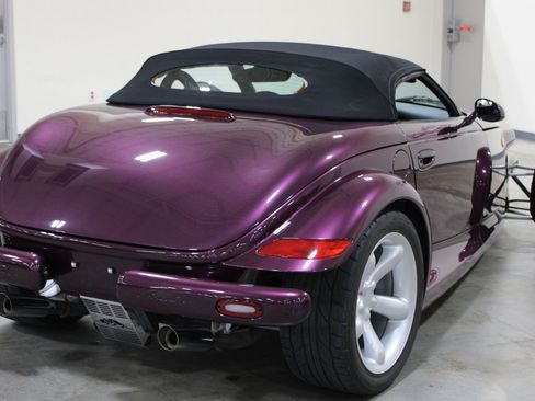 Used 1999 Plymouth Prowler RWD image 24