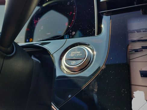 Certified 2025 Mercedes-Benz E 350 Sedan image 29