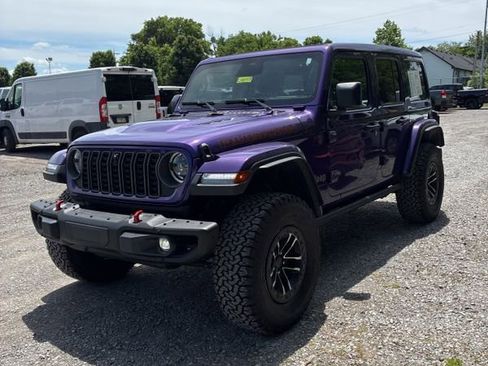 Used 2026 Jeep Wrangler Unlimited Rubicon AWD/4WD image 4