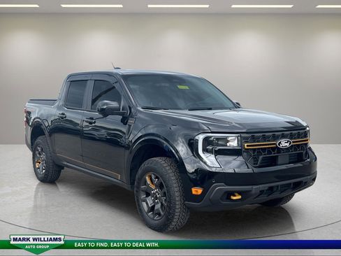 Used 2025 Ford Maverick Tremor AWD/4WD image 1