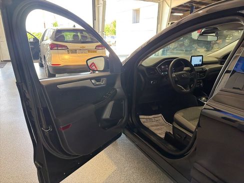 Used 2020 Ford Escape SE AWD/4WD image 5