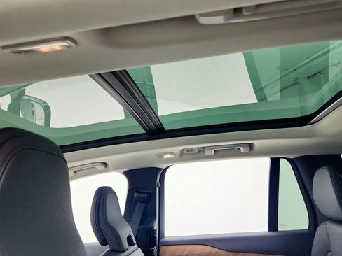 New 2025 Volvo XC90 B6 Plus w/ Protection Package Premier image 22