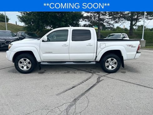 Used 2009 Toyota Tacoma PreRunner RWD image 8