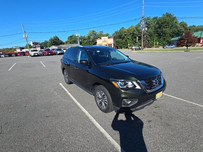 Used 2020 Nissan Pathfinder SV