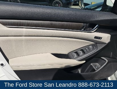 Used 2021 Honda Accord Touring image 7