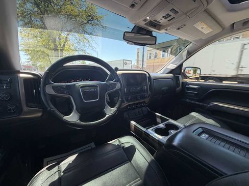 Used 2016 GMC Sierra 1500 Denali w/ Enhanced Driver Alert Package AWD/4WD image 19