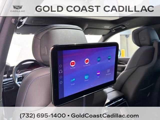 Used 2026 Cadillac Escalade IQL Sport 1 w/ LPO, ONYX Package AWD/4WD image 23
