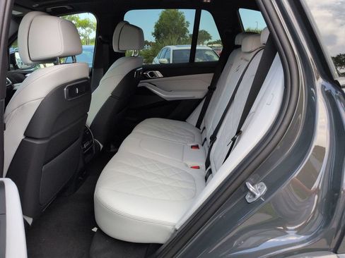 New 2026 BMW X5 xDrive50e w/ M Sport Package AWD/4WD image 14