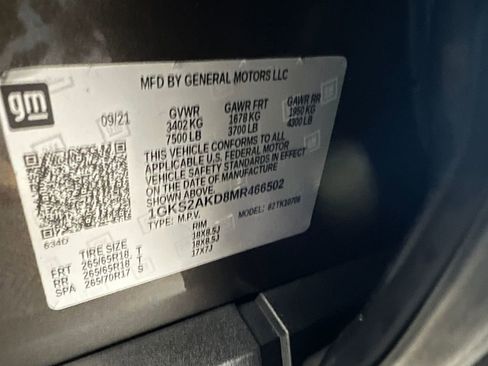 Used 2021 GMC Yukon SLE image 18