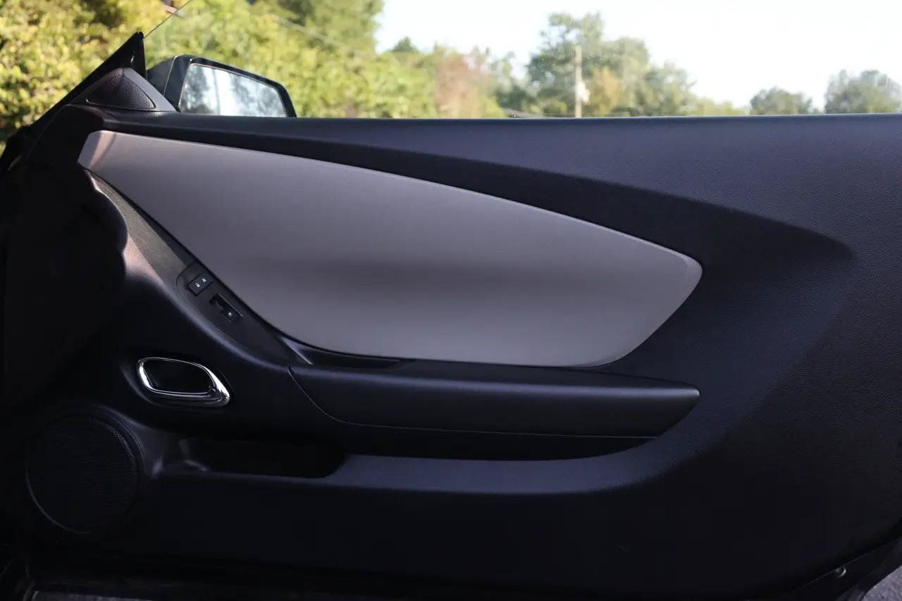 Used 2013 Chevrolet Camaro LS RWD image 28