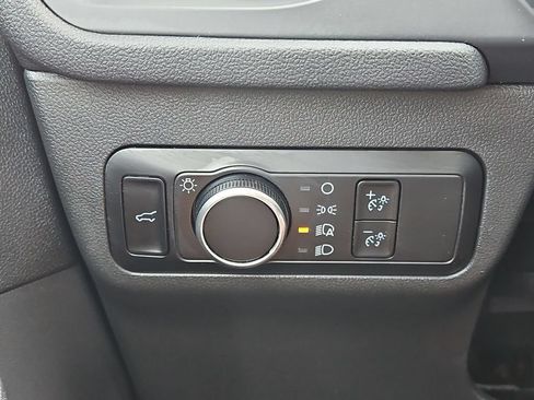 Used 2023 Ford Escape ST-Line FWD image 18