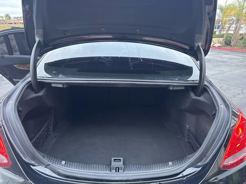 Used 2018 Mercedes-Benz C 300 Sedan image 17