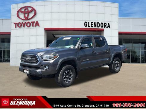 Certified 2019 Toyota Tacoma TRD Off-Road w/ Technology Package RWD image 5