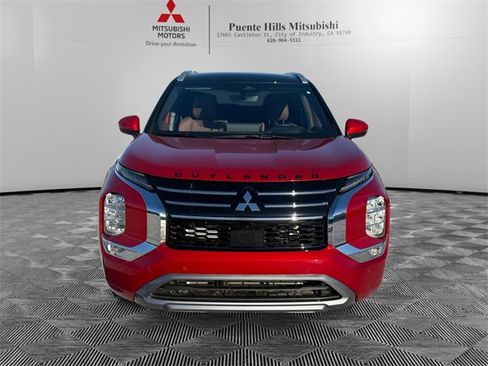 New 2026 Mitsubishi Outlander SEL image 2